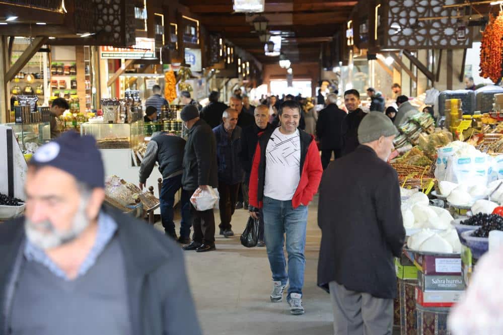 Elazığ Tarihi Kapalı Çarşı'da Ramazan Bereketi