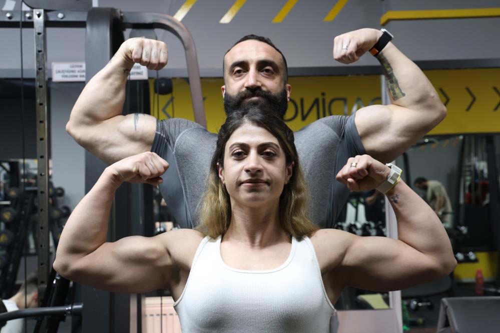 Elazığ'da Fitness Sporcusu Sağlık Çalışanı Kadının Başarı Hikayesi Görenleri Hayran Bıraktı